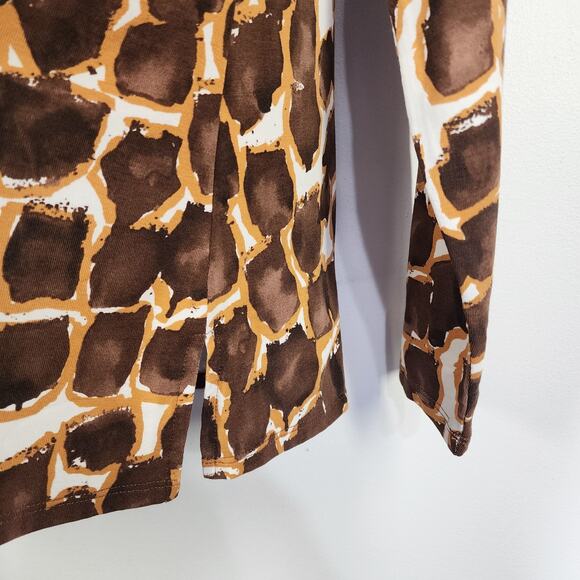 Belle by Kim Gravel Womens TripleLuxe Knit Abstract Giraffe Top Small Java Brown - Picture 7 of 11